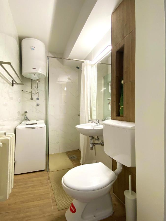 Apartman Milica Apartamento Ni Exterior foto