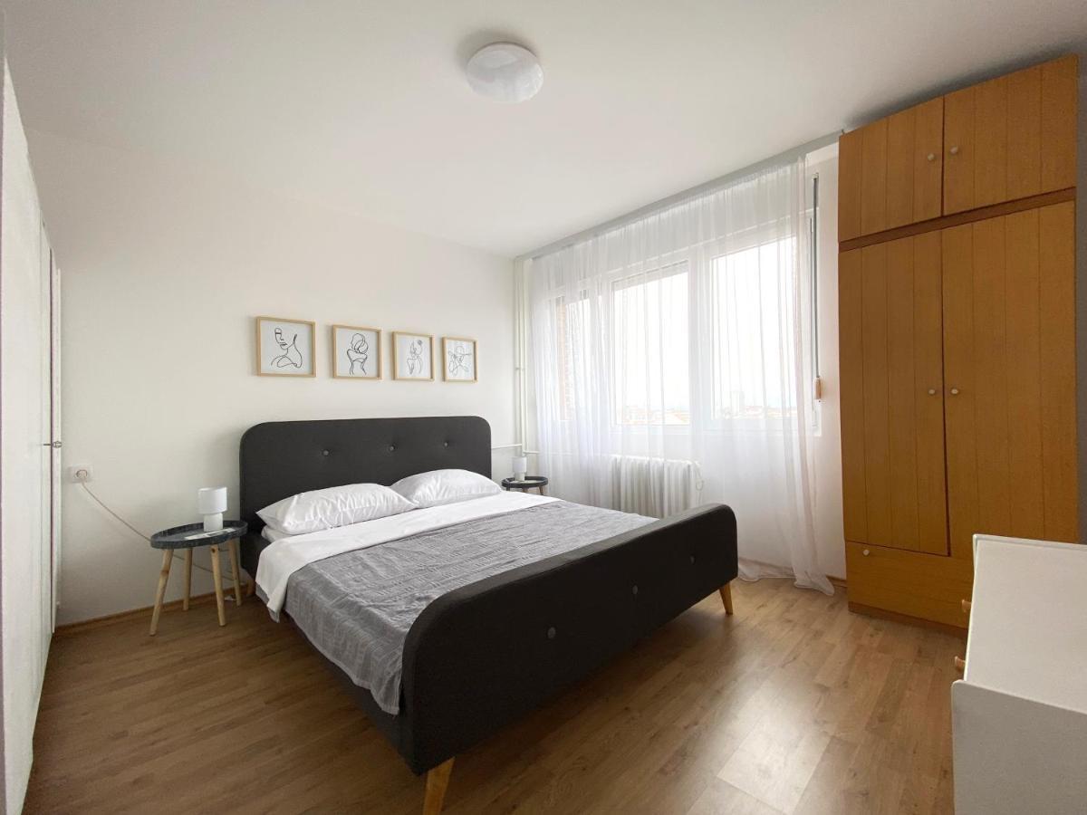 Apartman Milica Apartamento Ni Exterior foto